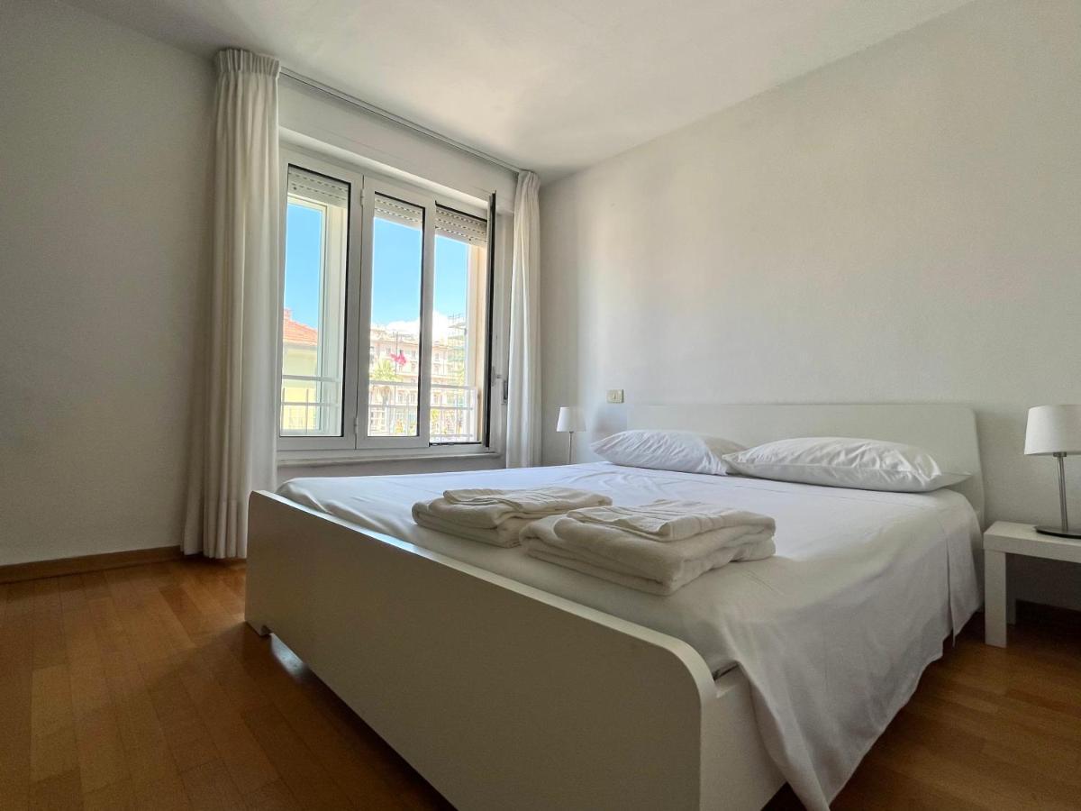 Amamare Apartments Viareggio Ngoại thất bức ảnh